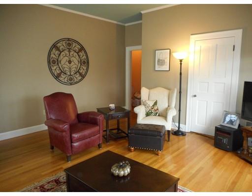 255 Lafayette St, Salem, MA 01970