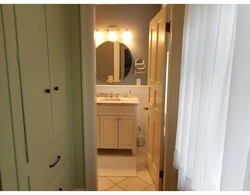 255 Lafayette St, Salem, MA 01970