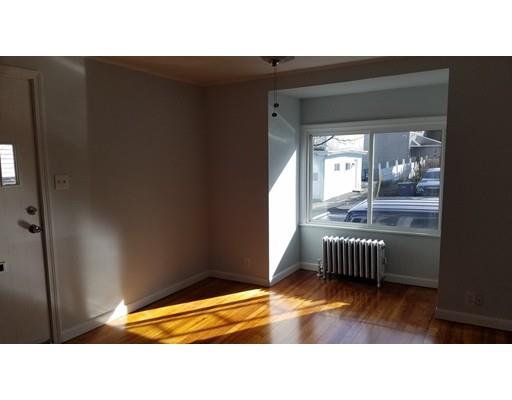 6 Willson St, Salem, MA 01970