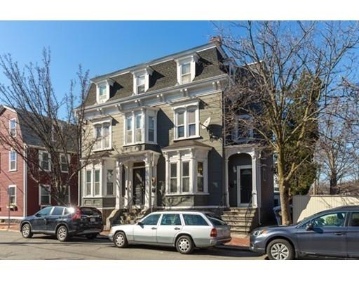 92 Essex Street, Salem, MA 01970
