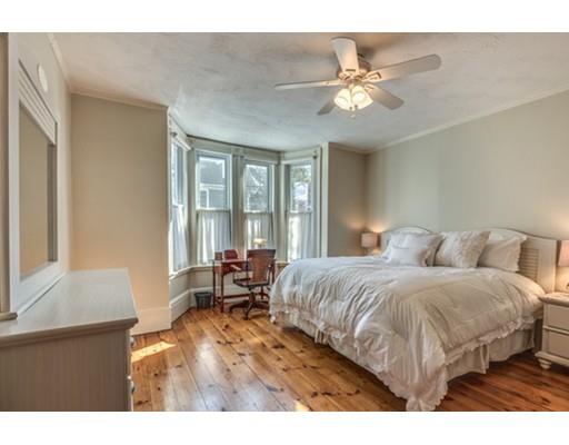 92 Essex Street, Salem, MA 01970