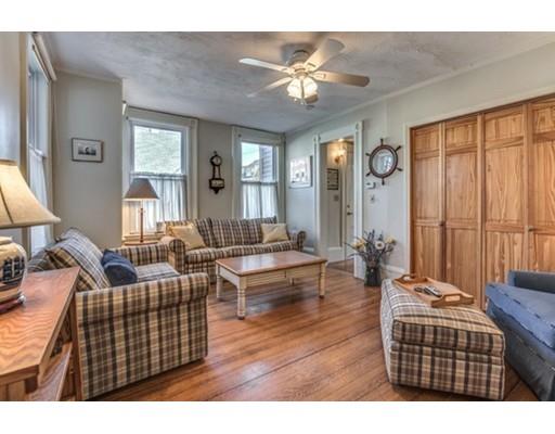 92 Essex Street, Salem, MA 01970
