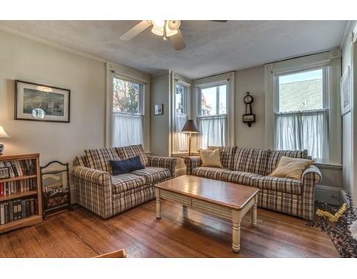92 Essex Street, Salem, MA 01970