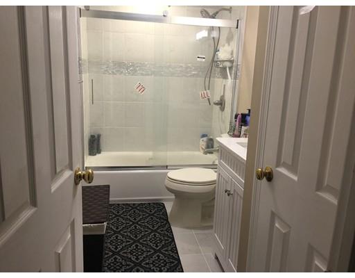 626 Maple Brook Rd, Bellingham, MA 02019