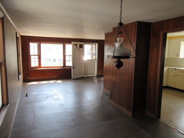20 Governor AveBellingham, MA, 02019Norfolk County
