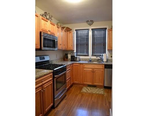 19 Summerville Rd, Foxboro, MA 02035
