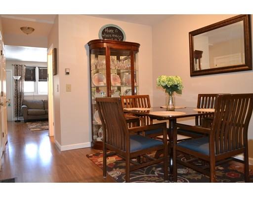 19 Summerville Rd, Foxboro, MA 02035