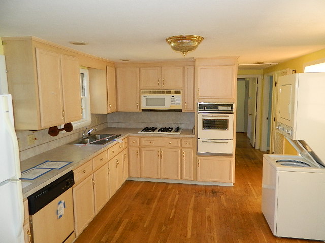28 Hatherly RdScituate, MA, 02066Plymouth County