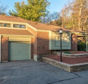 386 Island St, Stoughton, MA 02072