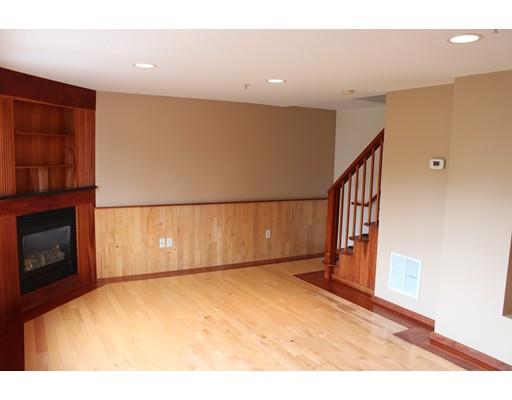 24 Glenwood Avenue, Walpole, MA 02081