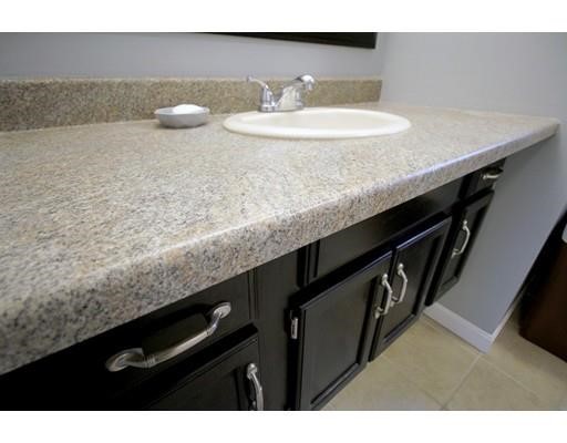 45 Cobb Rd, Wrentham, MA 02093