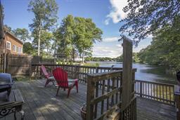 71 Walnut St, Wrentham, MA 02093
