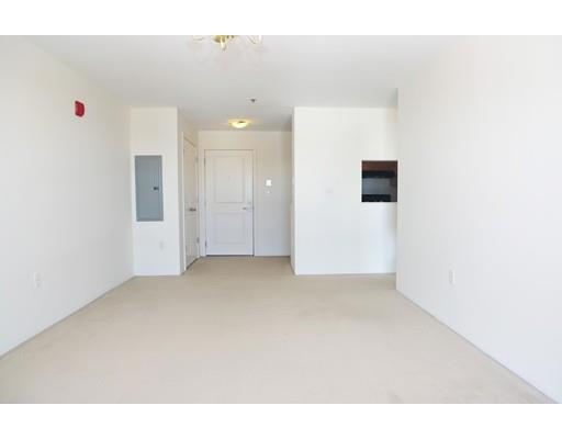 113 Sumner St, Boston, MA 02128