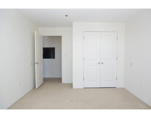 113 Sumner St, Boston, MA 02128