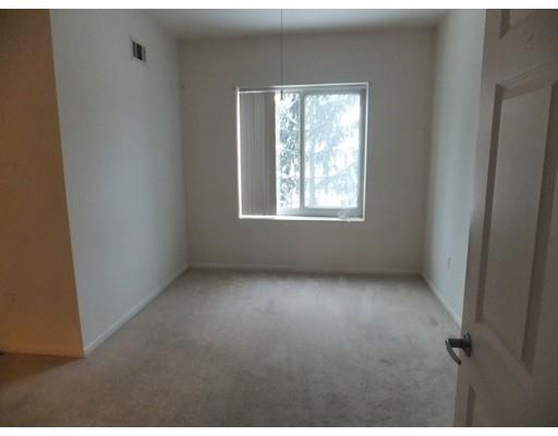 1 Cityview Ln, Quincy, MA 02169