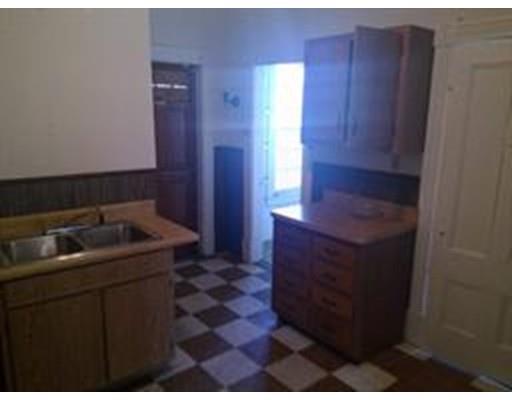 54 Glenwood, Brockton, MA 02301