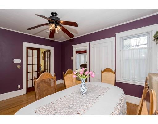166 Clifton Ave, Brockton, MA 02301