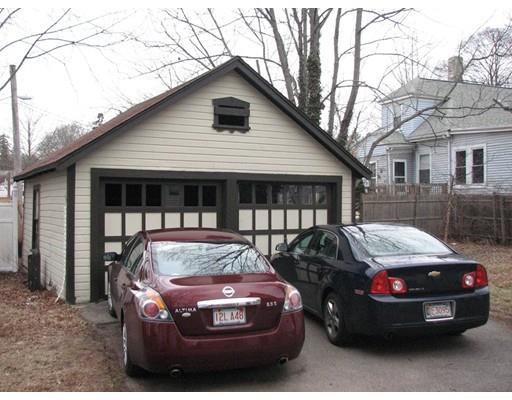 34 Marion Ave, Brockton, MA 02301