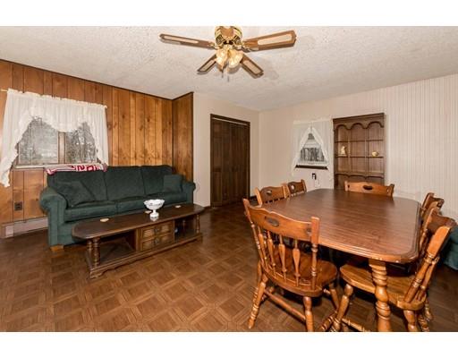72 Verne St, Brockton, MA 02301