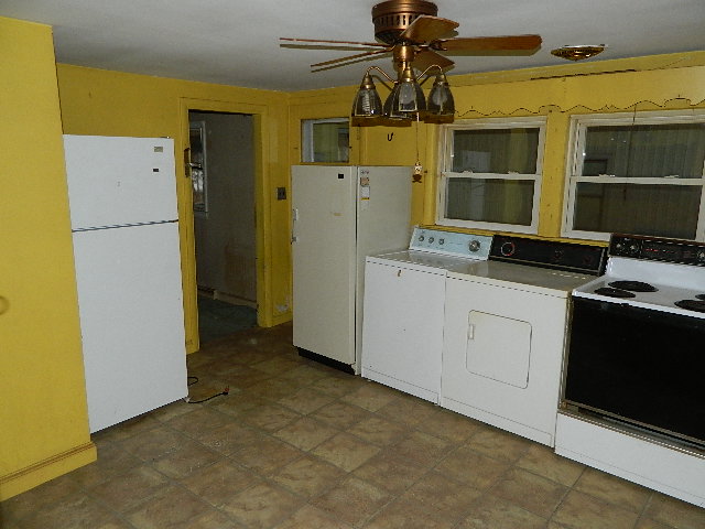 25 Worcester StBridgewater, MA, 02324Plymouth County