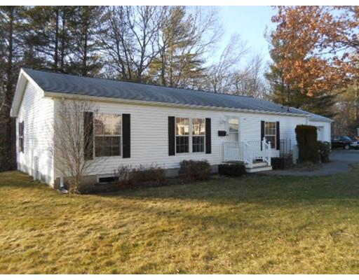 4505 Oak Point Dr, Middleboro, MA 02346