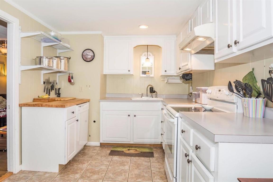 2 Howland Court, Middleborough, MA 02346
