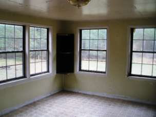 27 Rocky Gutter StMiddleboro, MA, 02346Plymouth County