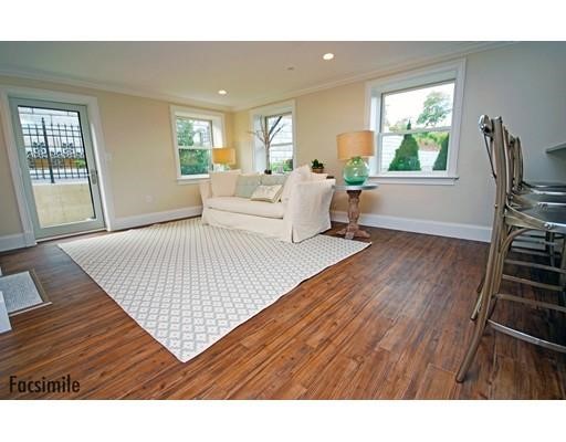 278 Court Street, Plymouth, MA 02360