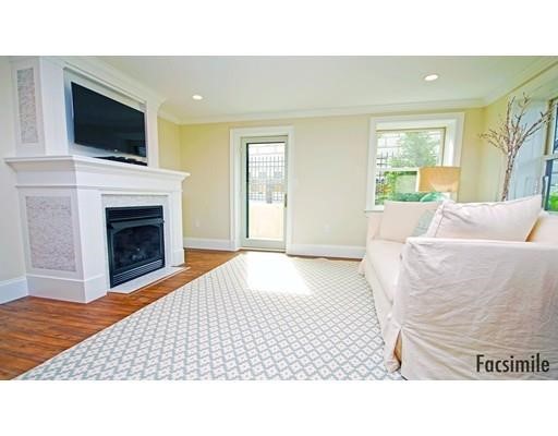 278 Court Street, Plymouth, MA 02360