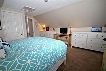18 Colony Beach Blvd, Plymouth, MA 02360