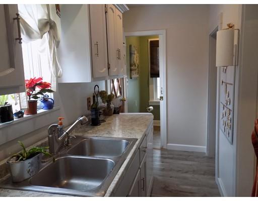 14 Forest Ave Ct, Plymouth, MA 02360