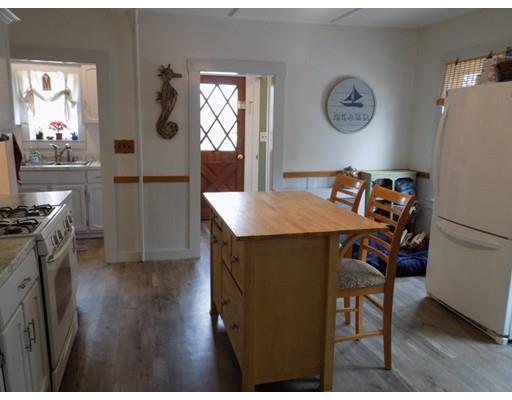 14 Forest Ave Ct, Plymouth, MA 02360