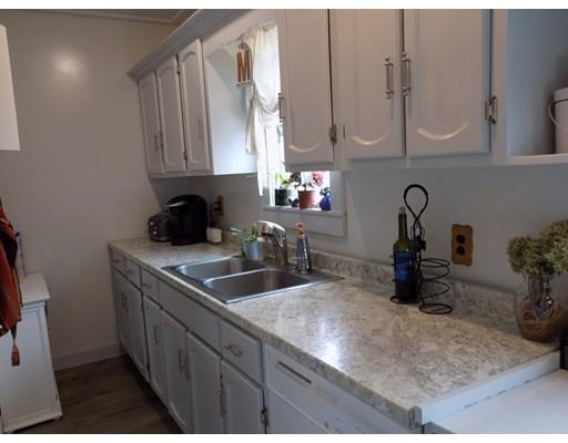 14 Forest Ave Ct, Plymouth, MA 02360