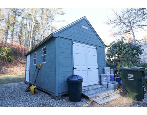 181 Hedges Pond Rd, Plymouth, MA 02360