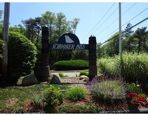 16 Bowsprit Ln, Bourne, MA 02532