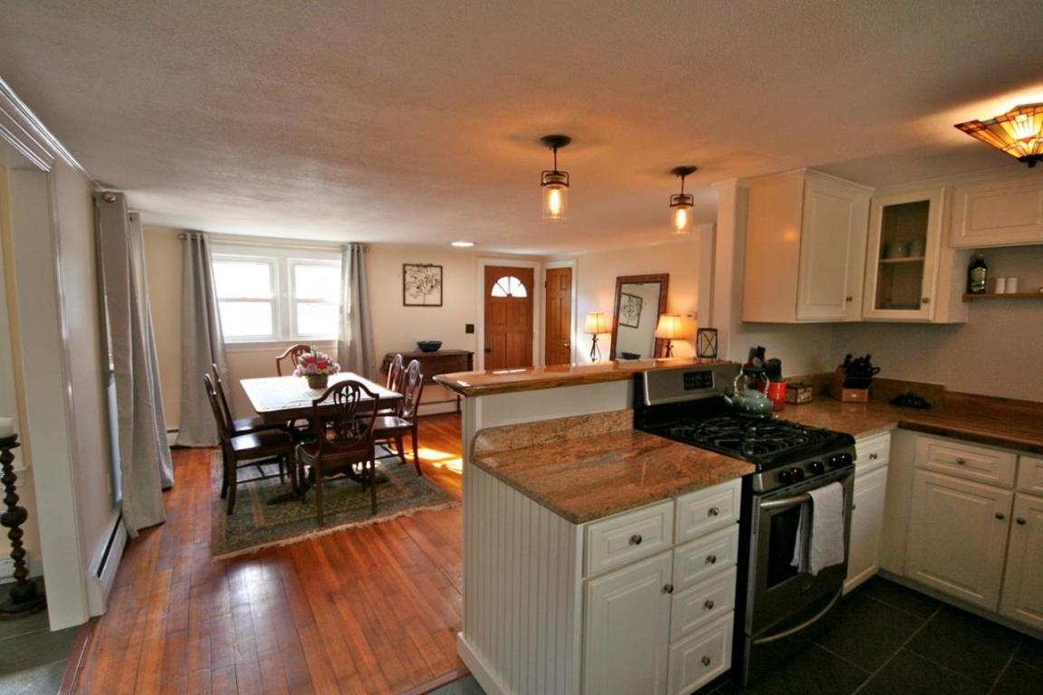 5 Clay Pond Road, Monument Beach, MA 02532