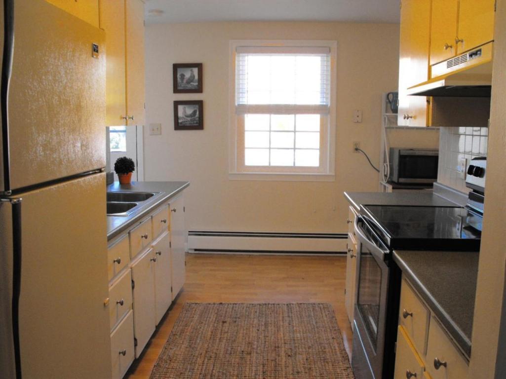 4 Jamie Lane, East Falmouth, MA 02536