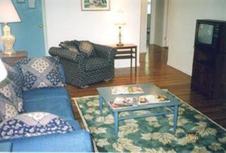 18 White Pine Lane, East Falmouth, MA 02536