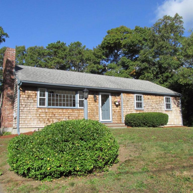 201 Plum Hollow Road, East Falmouth, MA 02536