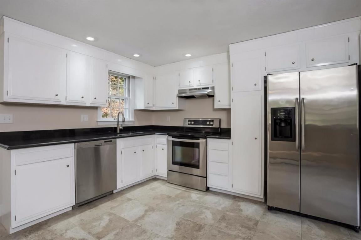 201 Plum Hollow Road, East Falmouth, MA 02536
