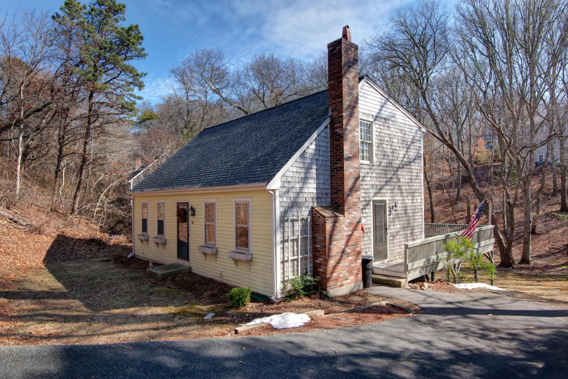 14 Kettle Drum Lane, East Sandwich, MA 02537