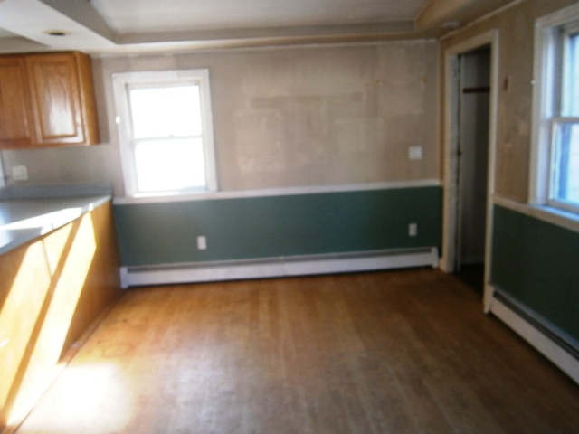4 Perry AveEast Wareham, MA, 02538Plymouth County