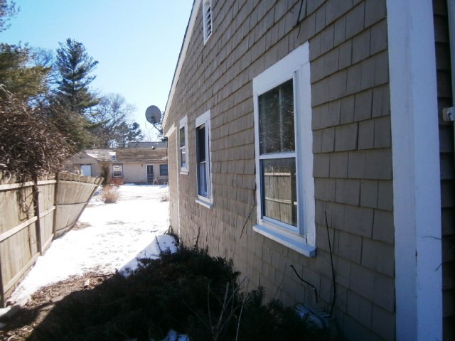 4 Perry AveEast Wareham, MA, 02538Plymouth County