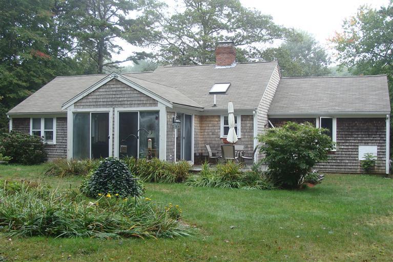 65 Old Fields Rd, Sandwich, MA 02563