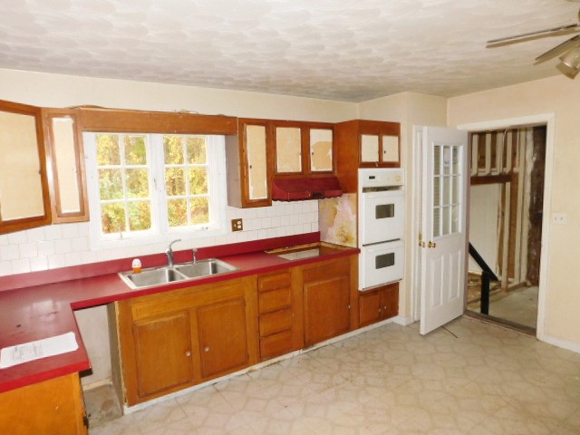 159 Blackmore Pond RdWest Wareham, MA, 02576Plymouth County