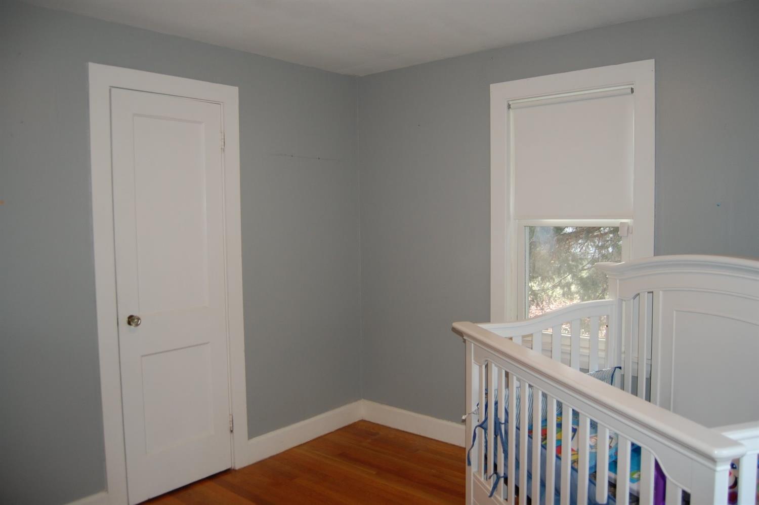 37 Walton Ave, Hyannis, MA 02601
