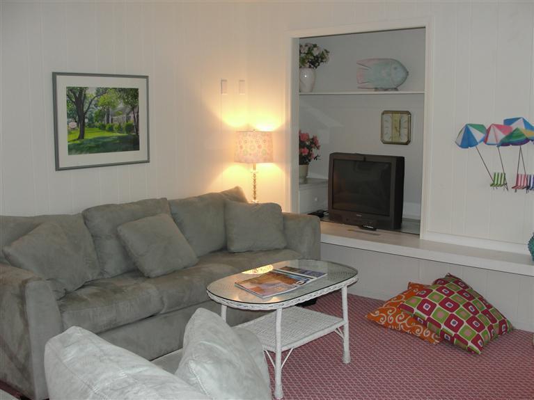 230 Gosnold Street, Hyannis, MA 02601