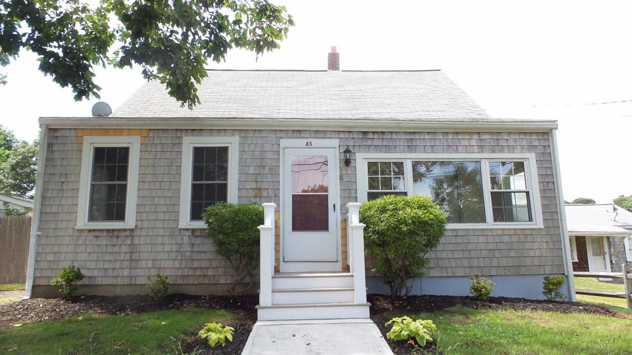 85 Woodland Avenue, Hyannis, MA 02601