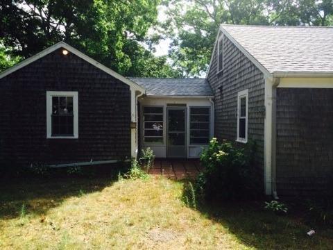 35 Huckins Neck Road, Centerville, MA 02632