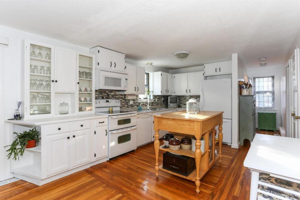 155 Great Marsh Road, Centerville, MA 02632